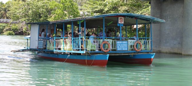 Tour to The Loboc River Floating Restaurant